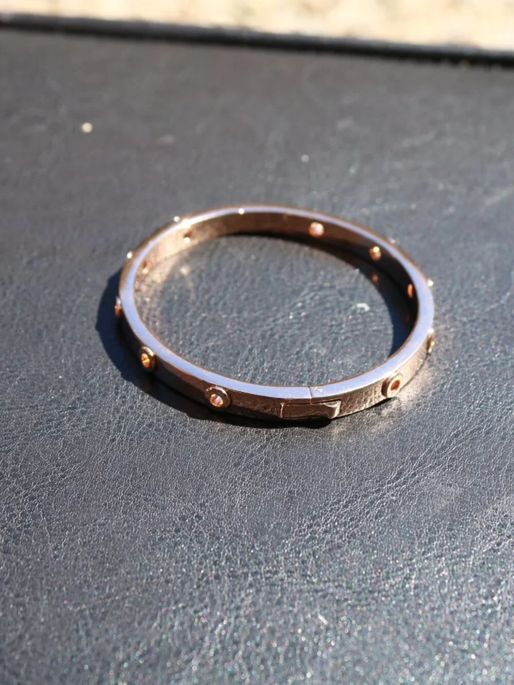 Kate Spade New York Set In Stone Hinged Bangle Bracelet